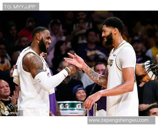 尼达克与格拉斯哥对决结果揭晓赛季精彩瞬间回顾